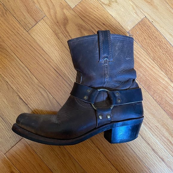 Size 8.5 Brown Frye Motorcycle Boots